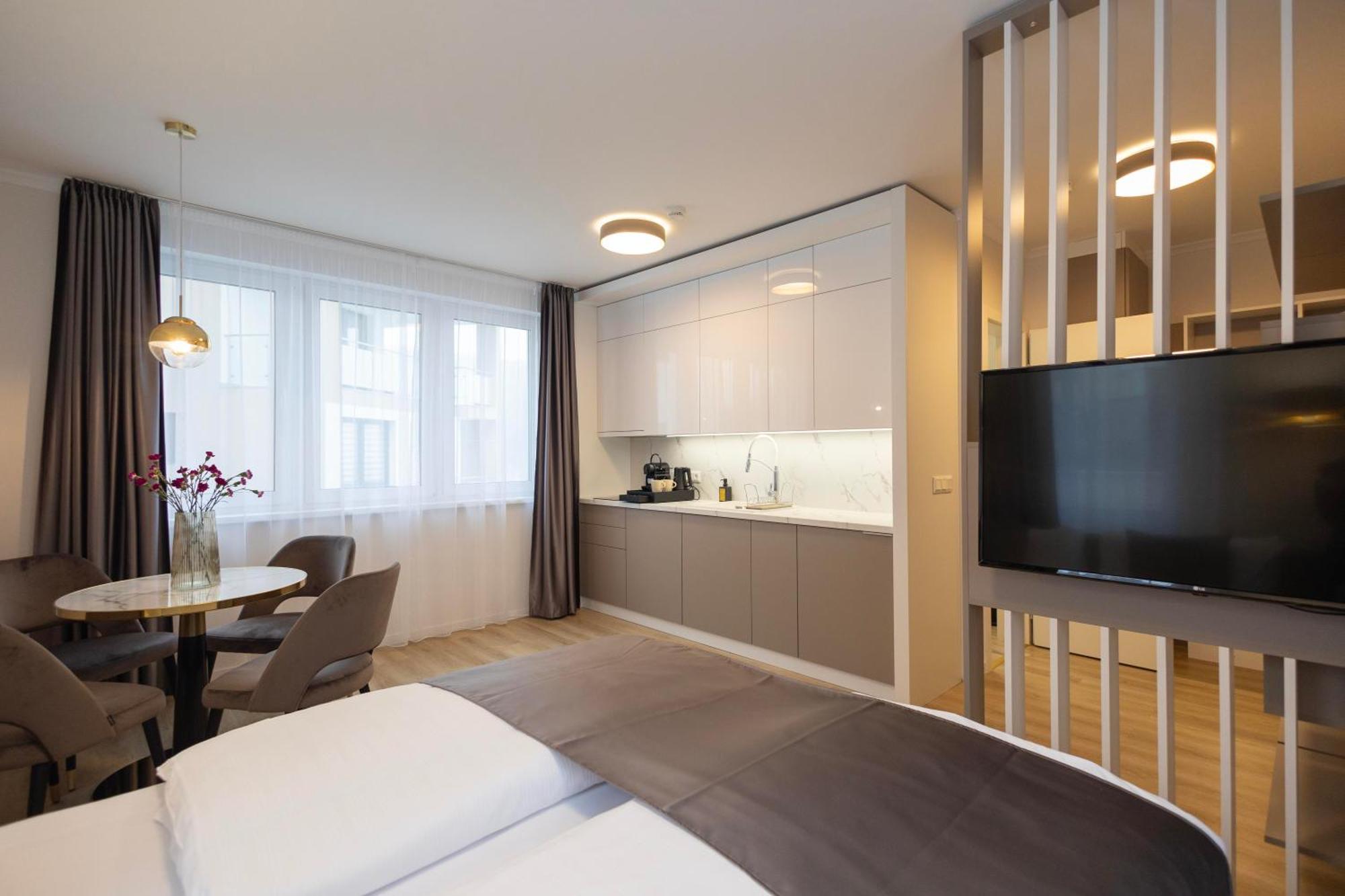 Salt Hill Premium Apartments Egerszalok Ngoại thất bức ảnh